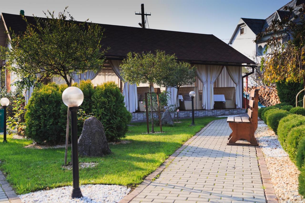Europe Hotel Uzjhorod Eksteriør billede
